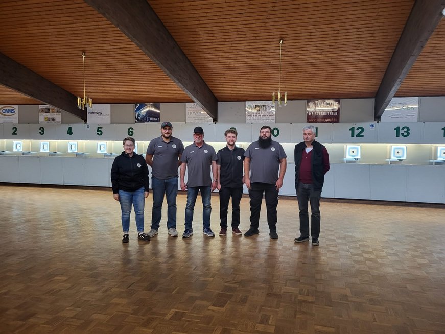 v.l.n.r. Leni Grieser, Manuel Grieser, Roland Sürth, Lucas Fuchs und Pascal Fendahl IMG-20260919-WA0138