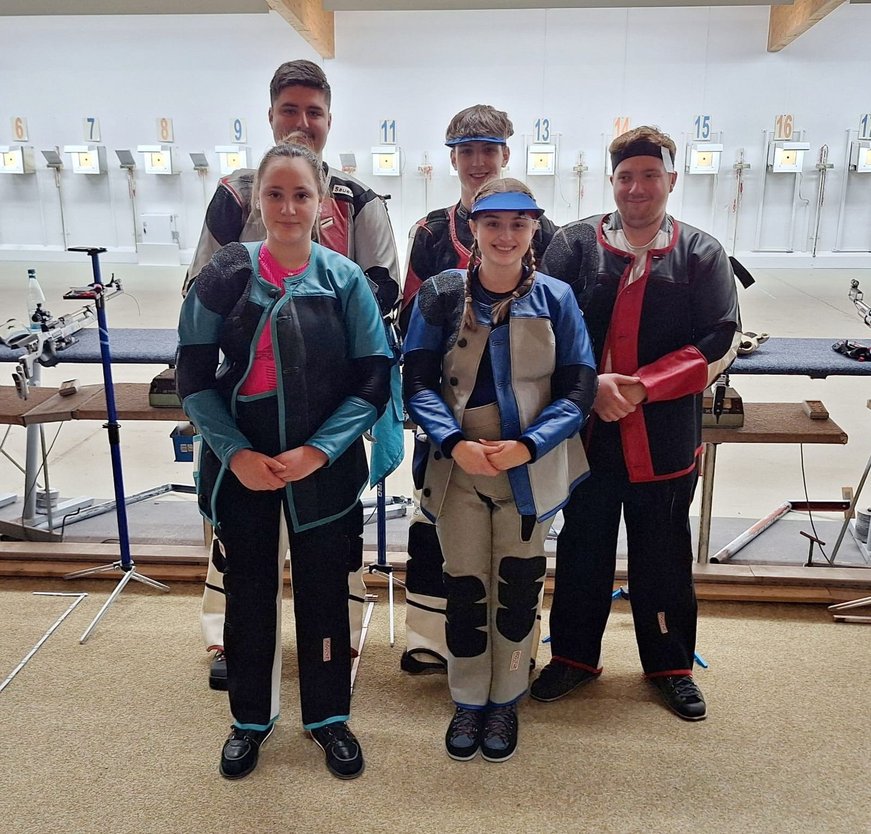 v.l.n.r. Mannschaft Dörsdorf Luca Groß, Paulina Link, Leon Groß, Hannah Petrak und Tim Fellinger Bild_7_Mannschaft_Doersdorf