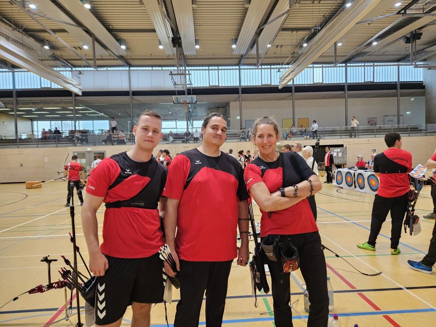 Wettkampf gleich geht es los v.l.n.r. Lars Utscheid, Heiko Barzen und Bianca Speicher Bild_1_Bueschfeld_Wettkampf